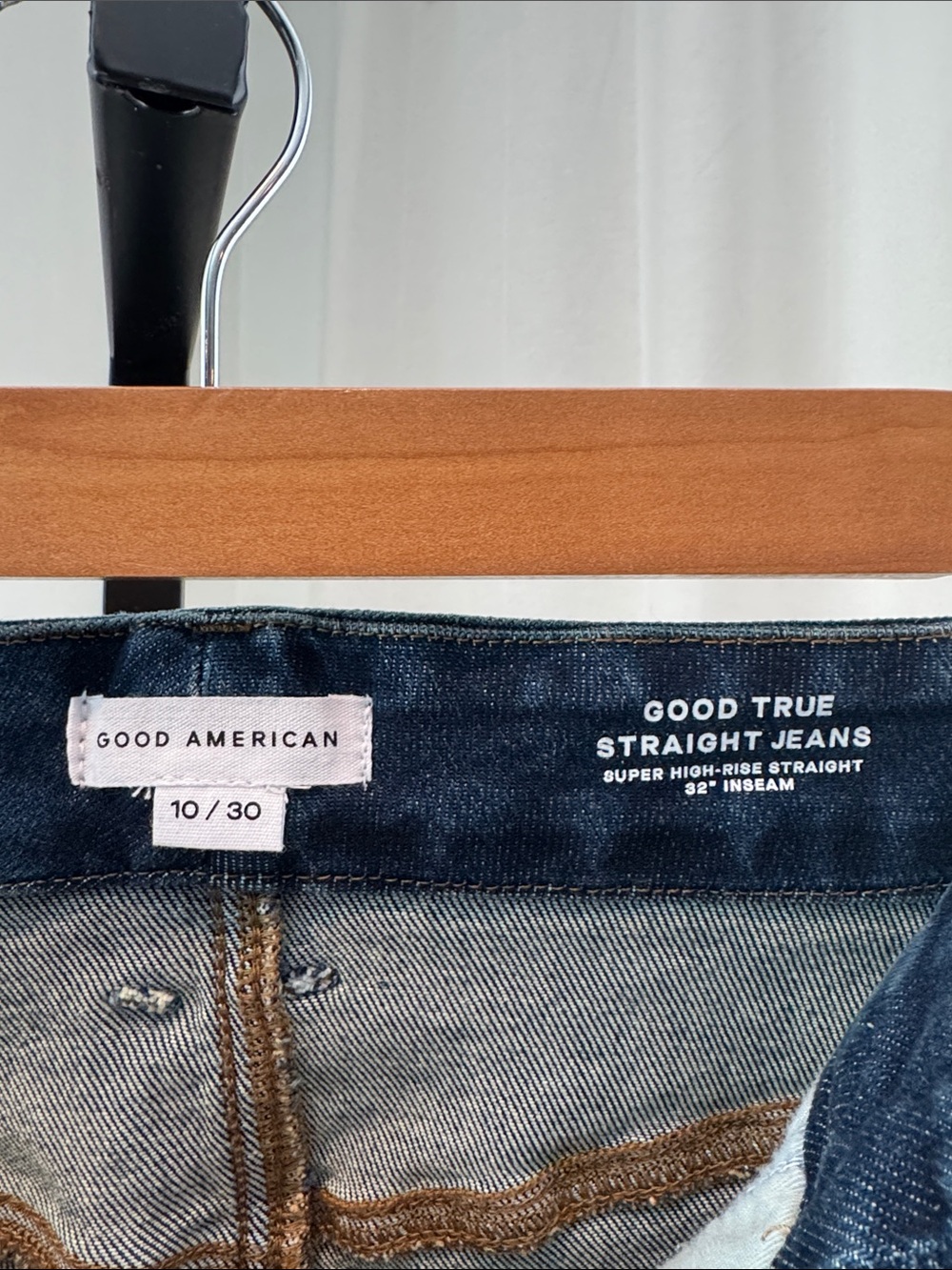 Good American Indigo High-Rise Wide Leg Jeans - Picture 3 of 8